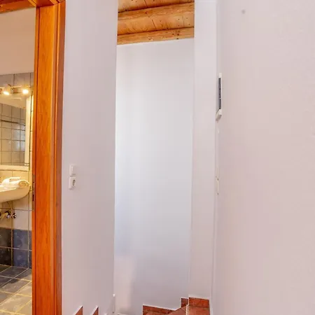 Holiday home Ioanna For 10 - Allparos *