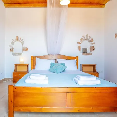 Ioanna For 10 - Allparos Holiday home Sarakiniko (Paros)