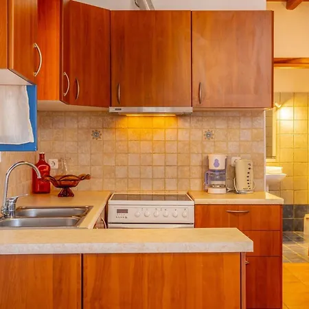 Holiday home Ioanna For 10 - Allparos *