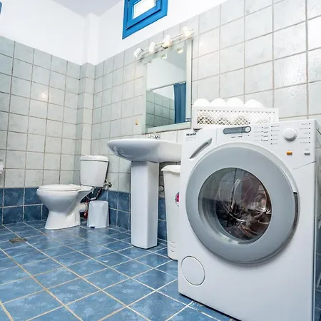 Ioanna For 10 - Allparos * Sarakiniko (Paros)