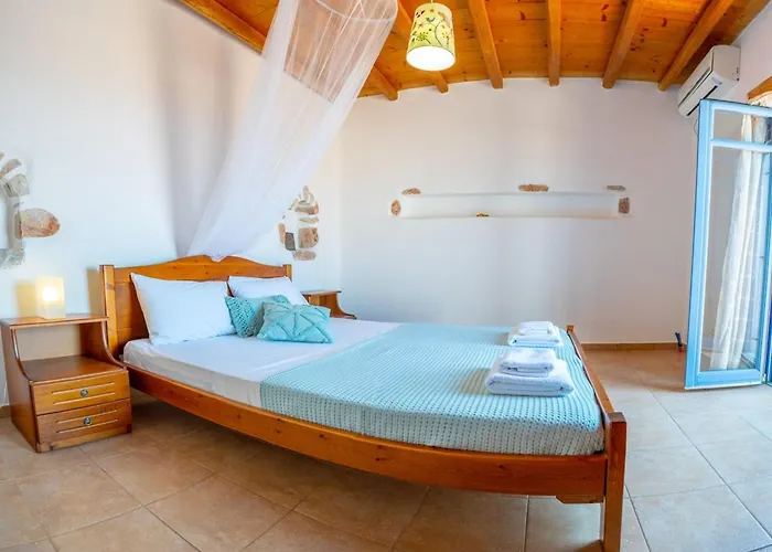 Casa de Férias Ioanna For 10 - Allparos