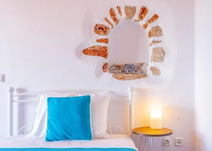 Casa de Férias Ioanna For 10 - Allparos Sarakíniko