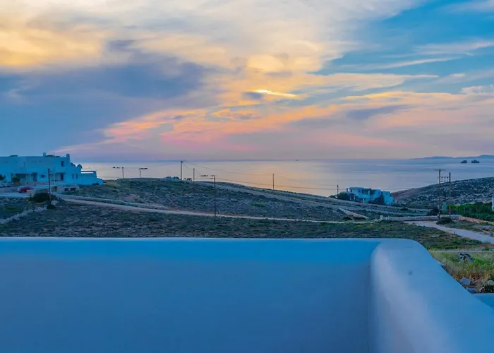 Casa de Férias Ioanna For 10 - Allparos Sarakíniko