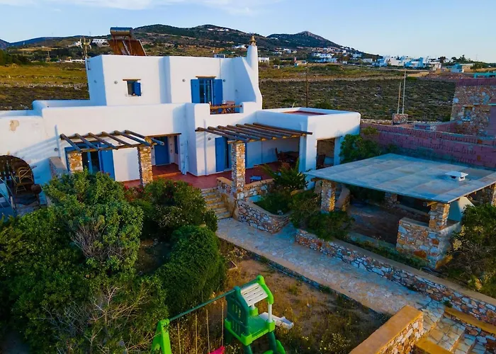 Ioanna For 10 - Allparos Casa de Férias Sarakíniko