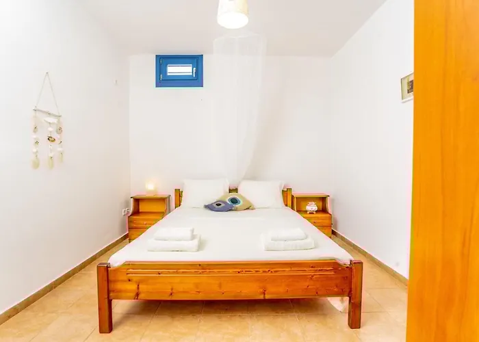 Casa de Férias Ioanna For 10 - Allparos *